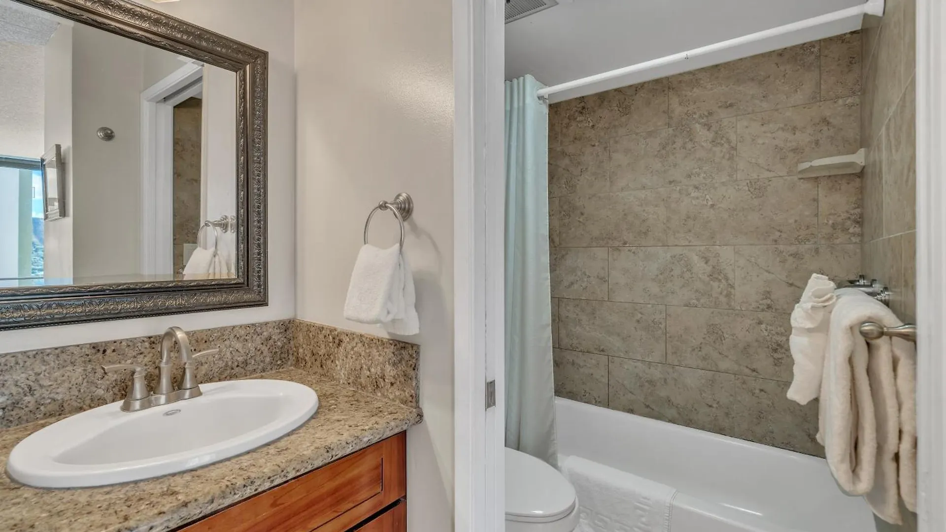 Deluxe 21St Floor Corner Condo With Diamond Head Views Condo Honolulu 0*,